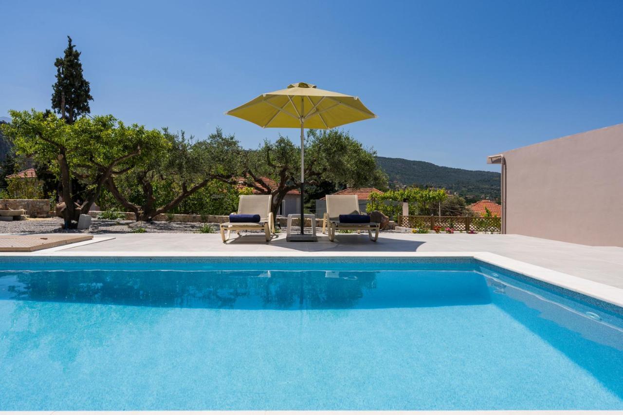 Villa Eva Provarma Exterior photo